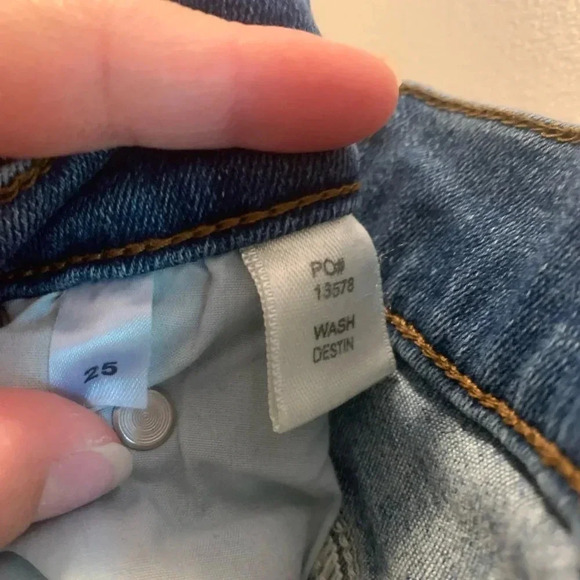Reformation Jeans Size 25 - Picture 4 of 5